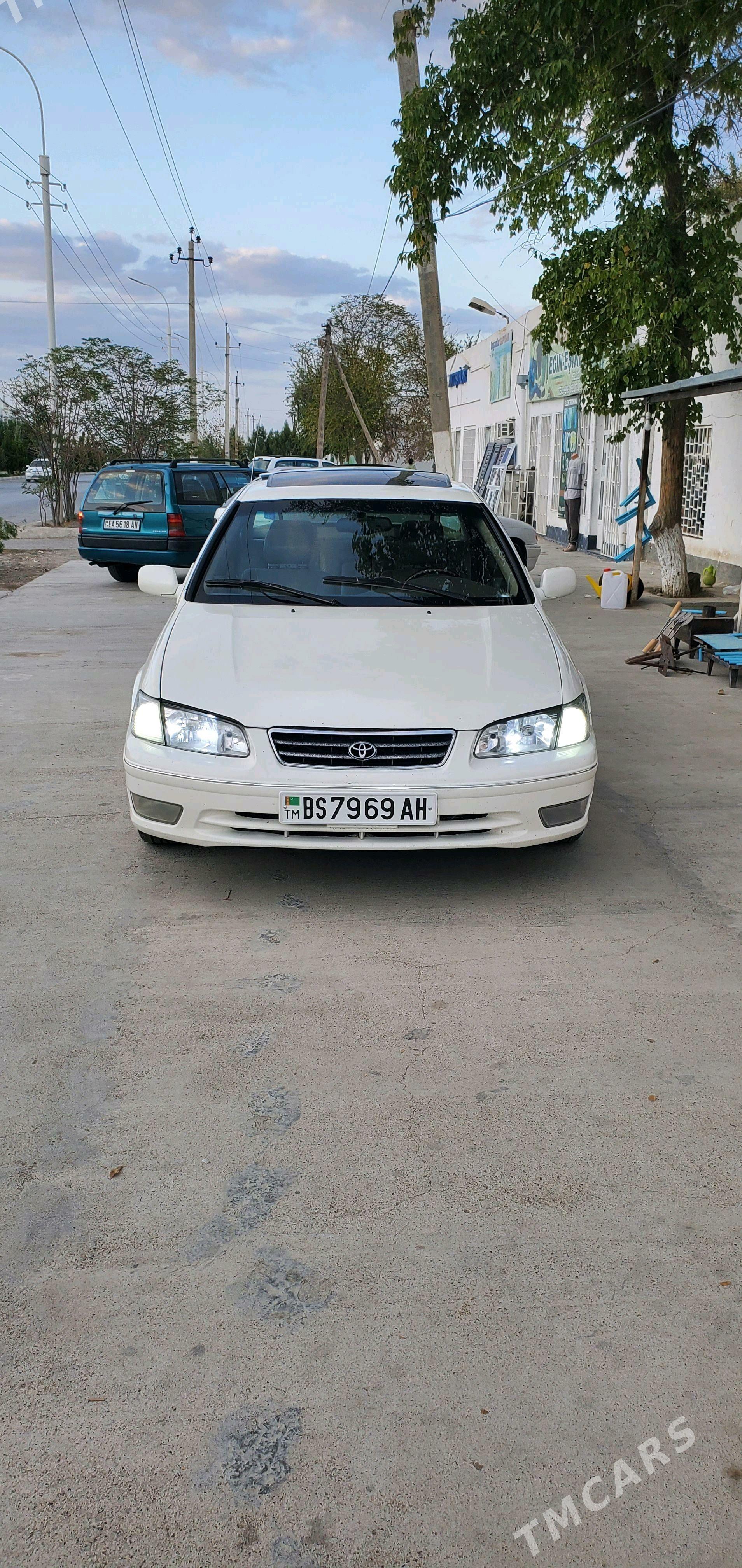 Toyota Camry 2002 - 162 000 TMT - Бахарден - img 1