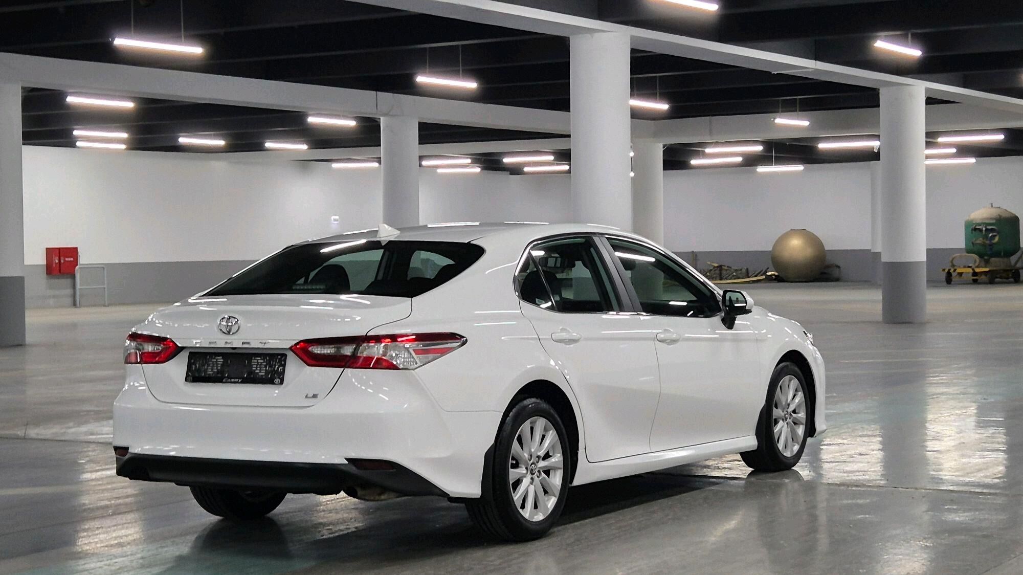 Toyota Camry 2020 - 314 000 TMT - Aşgabat - img 3