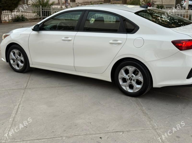 Kia Forte 2019 - 225 000 TMT - Ашхабад - img 8