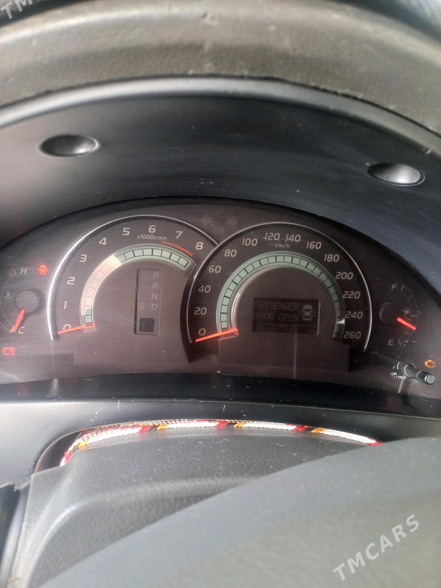 Toyota Camry 2011 - 165 000 TMT - Мары - img 7