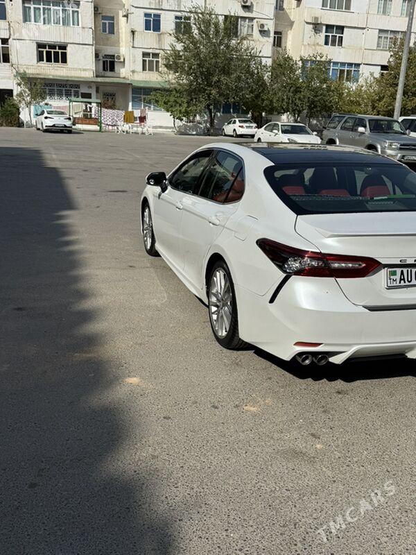 Toyota Camry 2018 - 410 000 TMT - Aşgabat - img 2