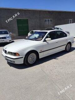 BMW E39 1998 - 105 000 TMT - Mary - img 2