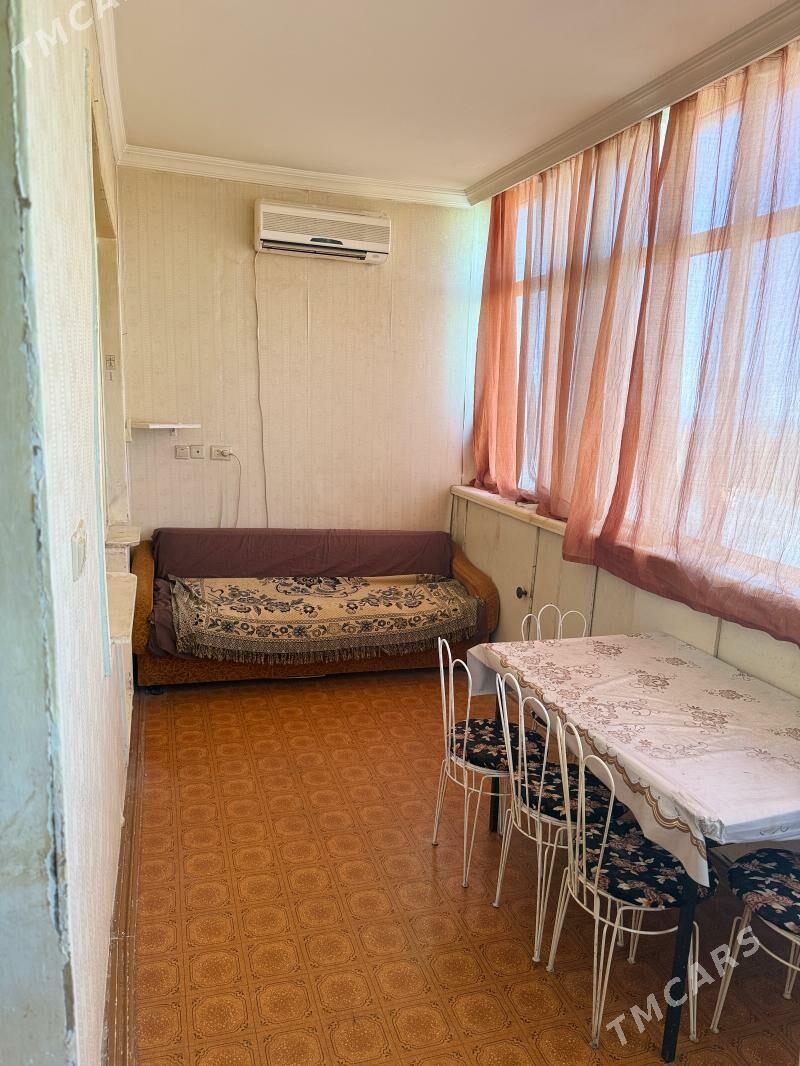 Мир 2/2, 4-х комн, 4 эт. (84 кв.м) - Ашхабад - img 7