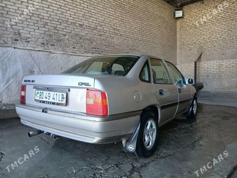 Opel Vectra 1992 - 40 000 TMT - Саят - img 2