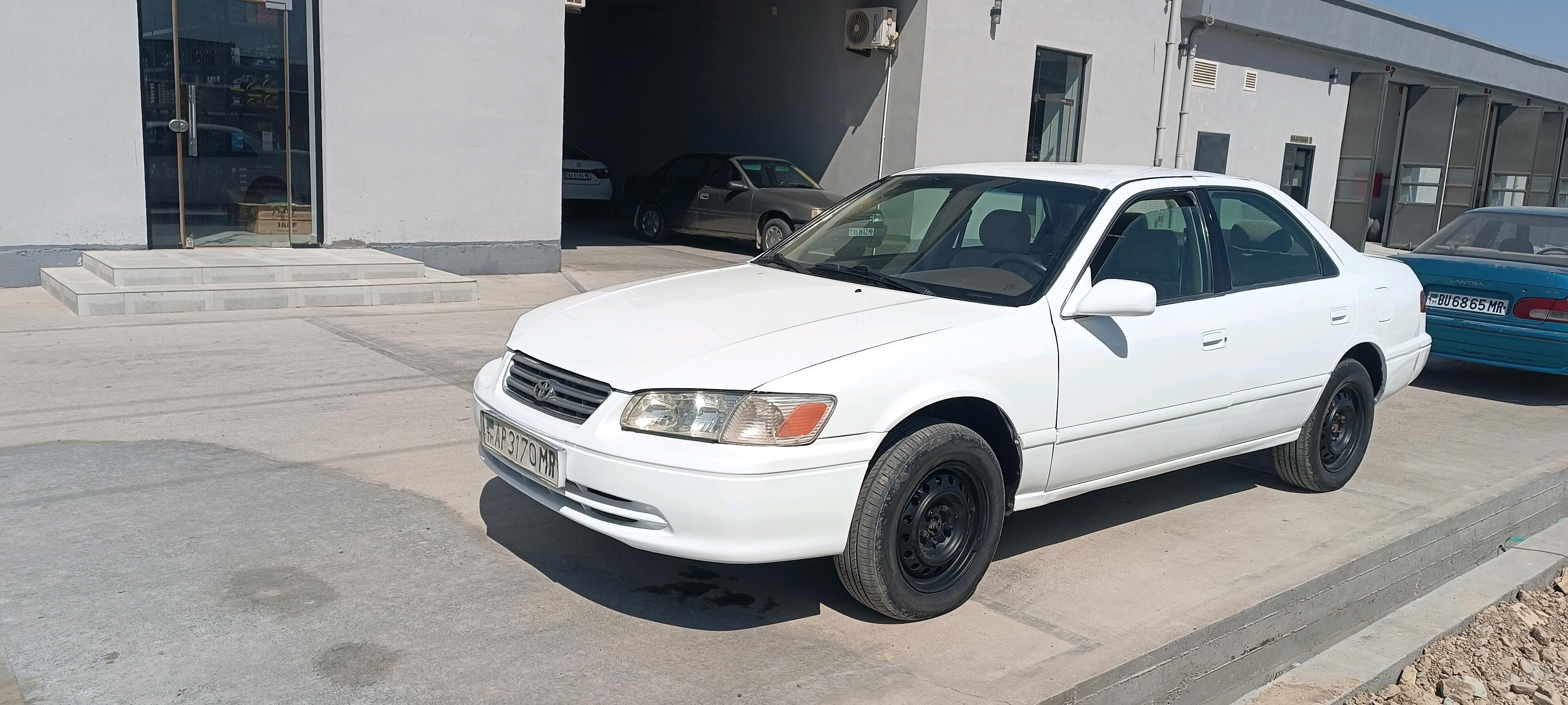 Toyota Camry 2000 - 115 000 TMT - Wekilbazar - img 2