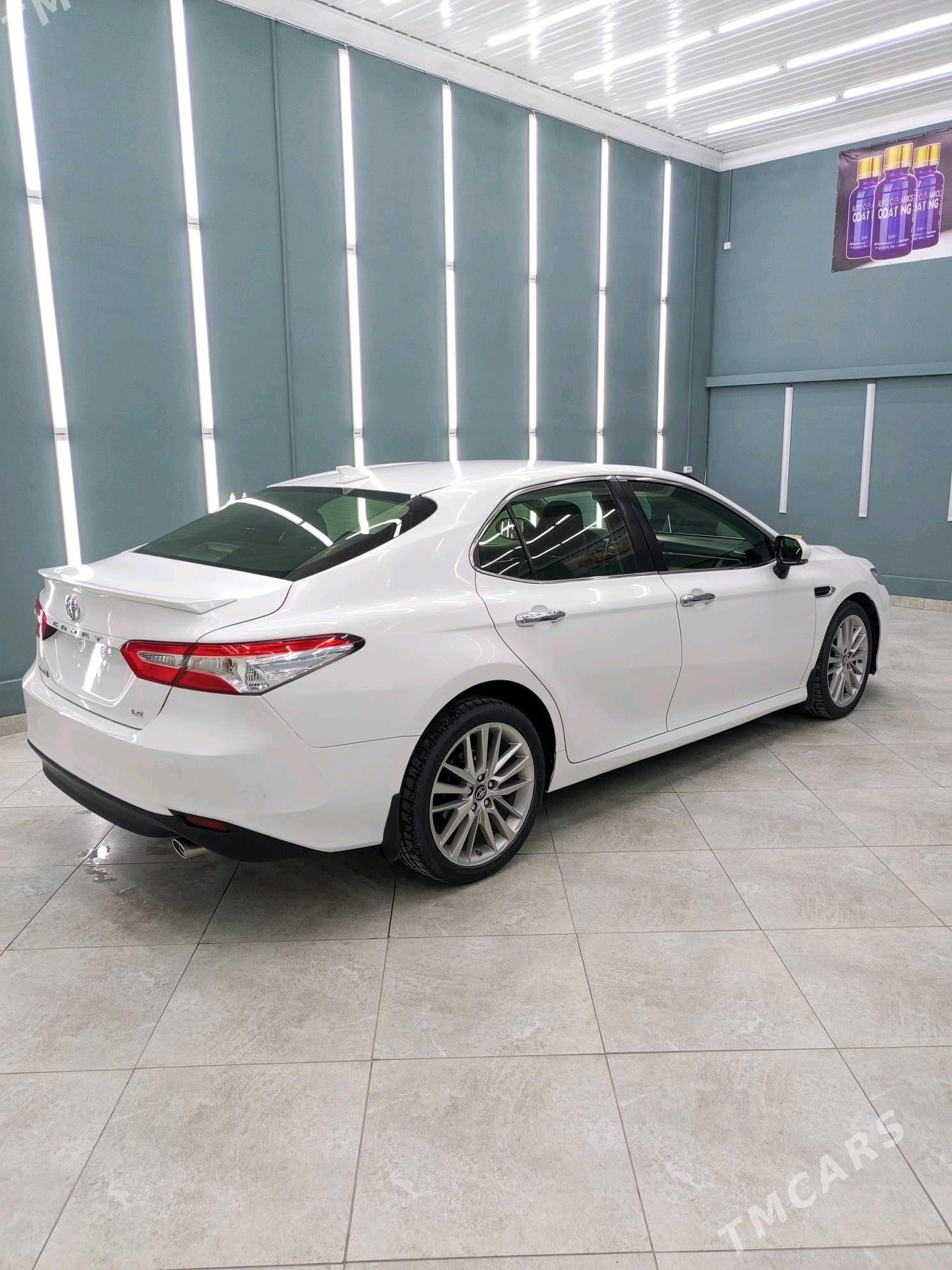 Toyota Camry 2019 - 275 000 TMT - Балканабат - img 3