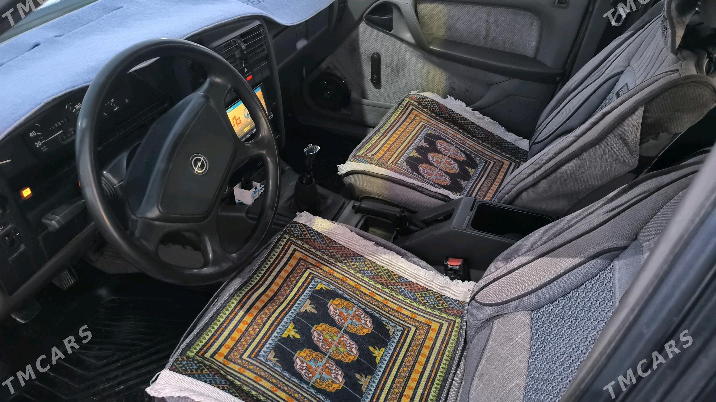Opel Omega 1992 - 14 000 TMT - Чоганлы - img 10