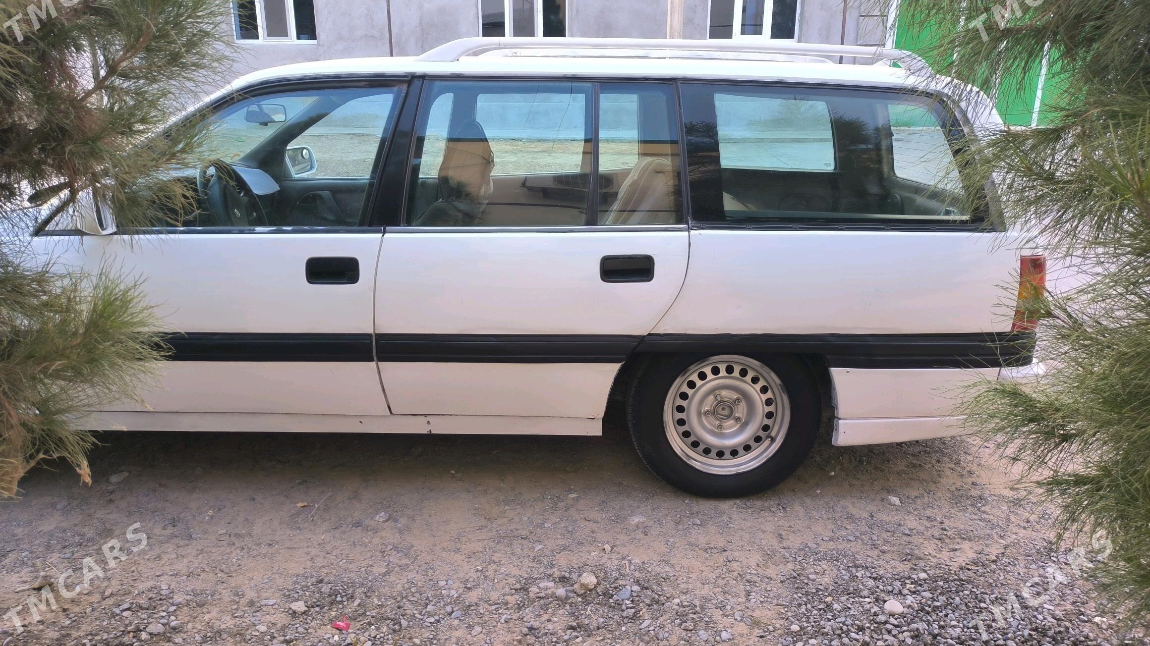 Opel Omega 1992 - 14 000 TMT - Чоганлы - img 6