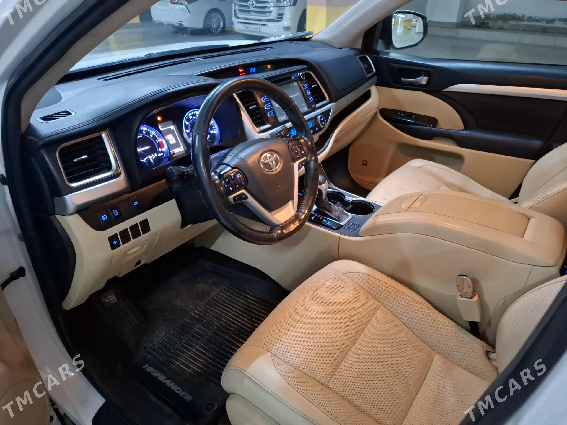 Toyota Highlander 2019 - 410 000 TMT - Ашхабад - img 2