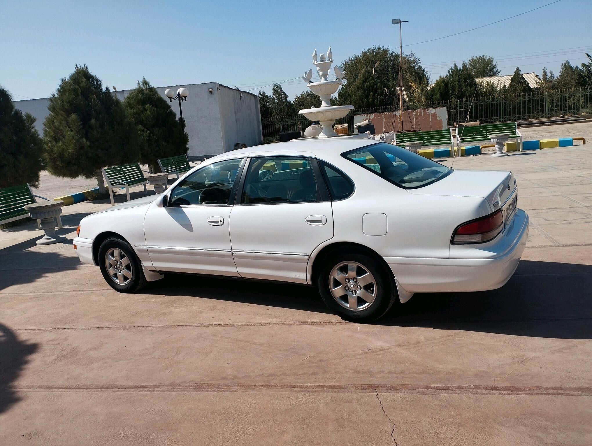 Toyota Avalon 1996 - 120 000 TMT - Теджен - img 3