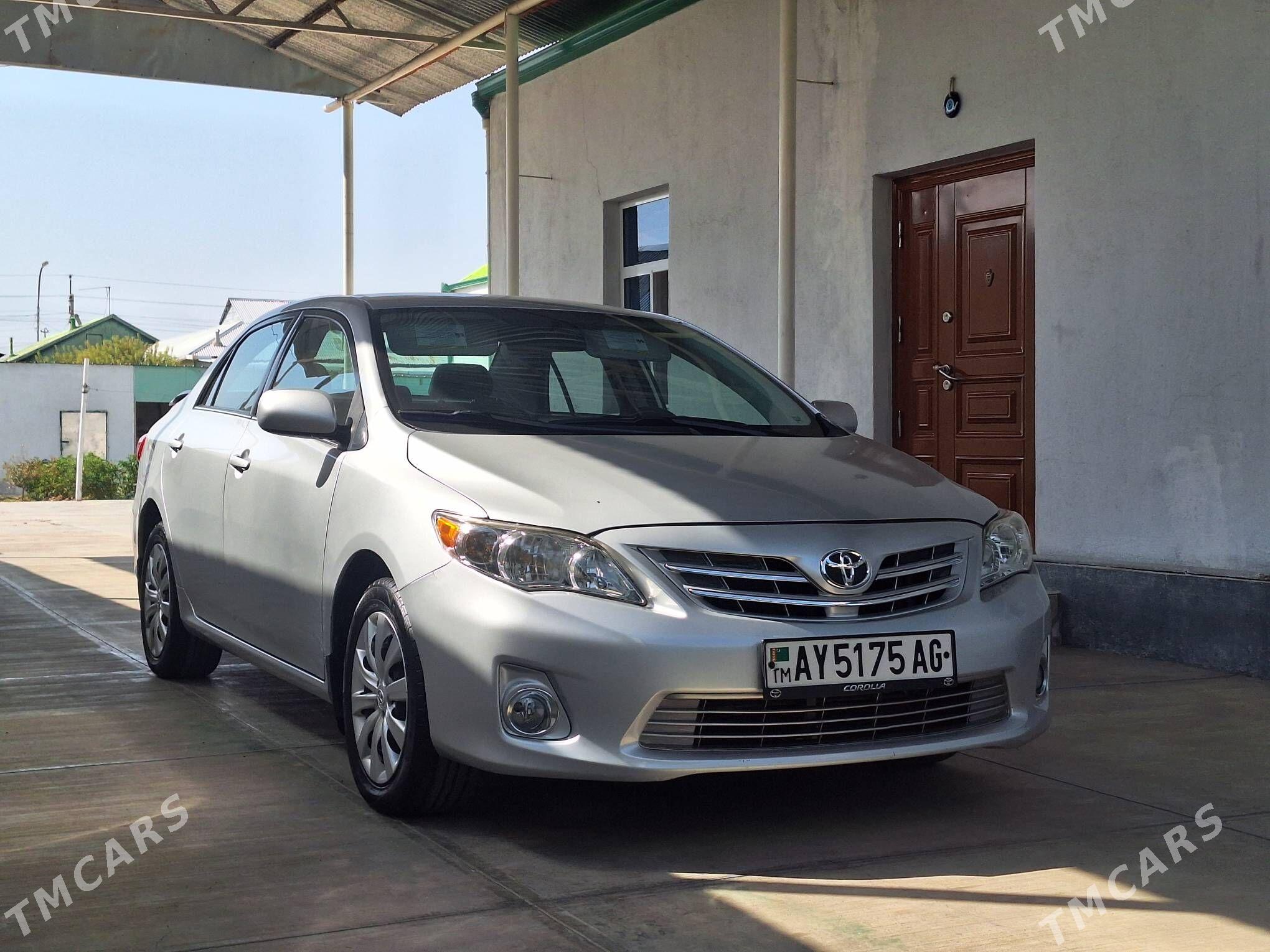 Toyota Corolla 2013 - 175 000 TMT - Ашхабад - img 2