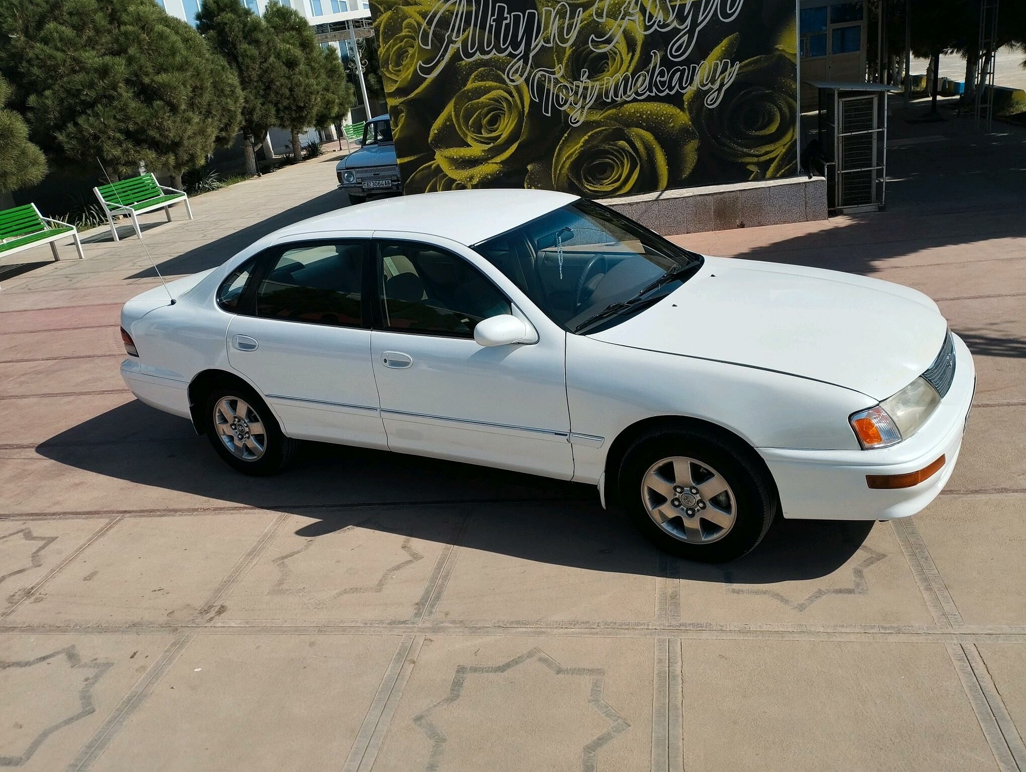 Toyota Avalon 1996 - 120 000 TMT - Теджен - img 4