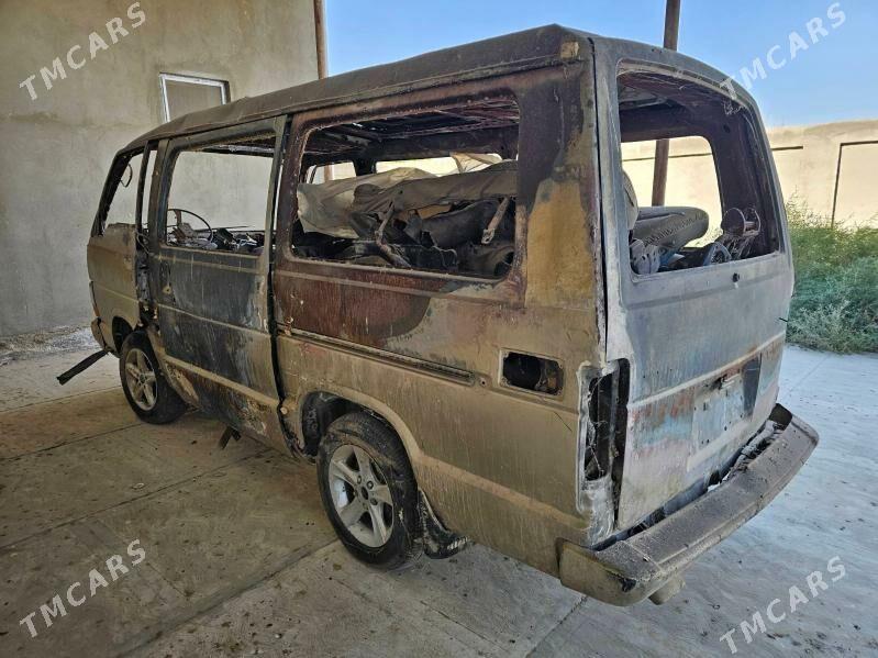 Toyota Hiace 1991 - 24 000 TMT - Mary - img 3