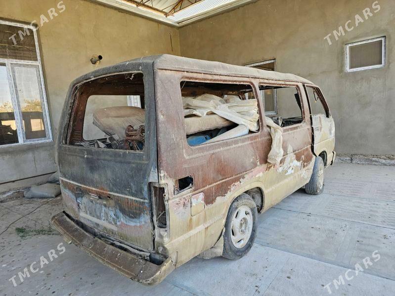 Toyota Hiace 1991 - 24 000 TMT - Mary - img 4