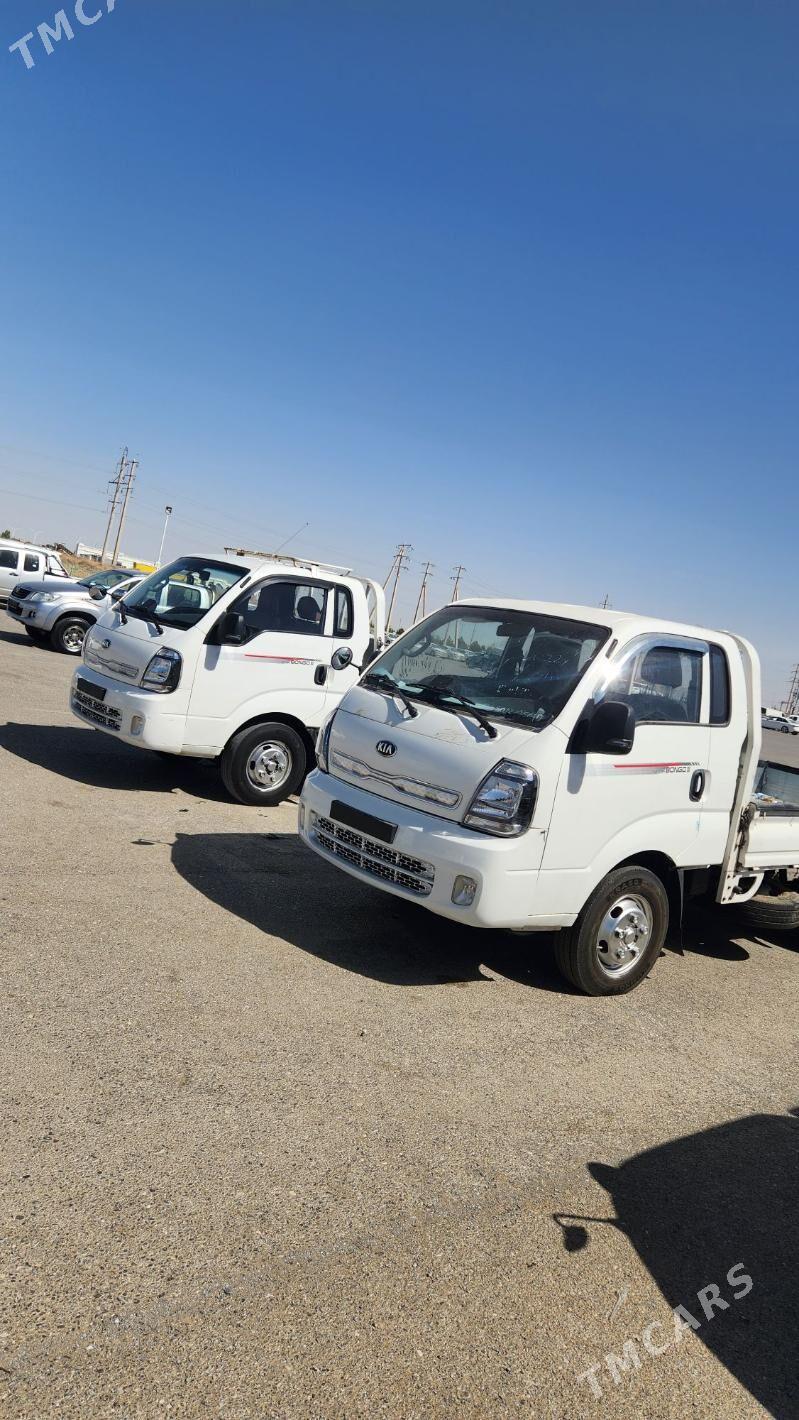 Kia Bongo 2020 - 250 000 TMT - Aşgabat - img 8