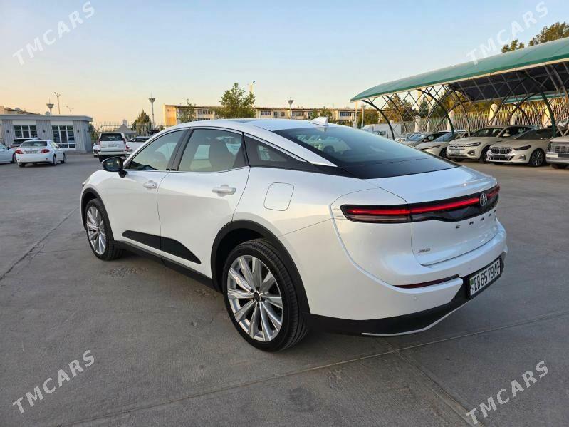 Toyota Crown 2023 - 800 000 TMT - Ашхабад - img 4
