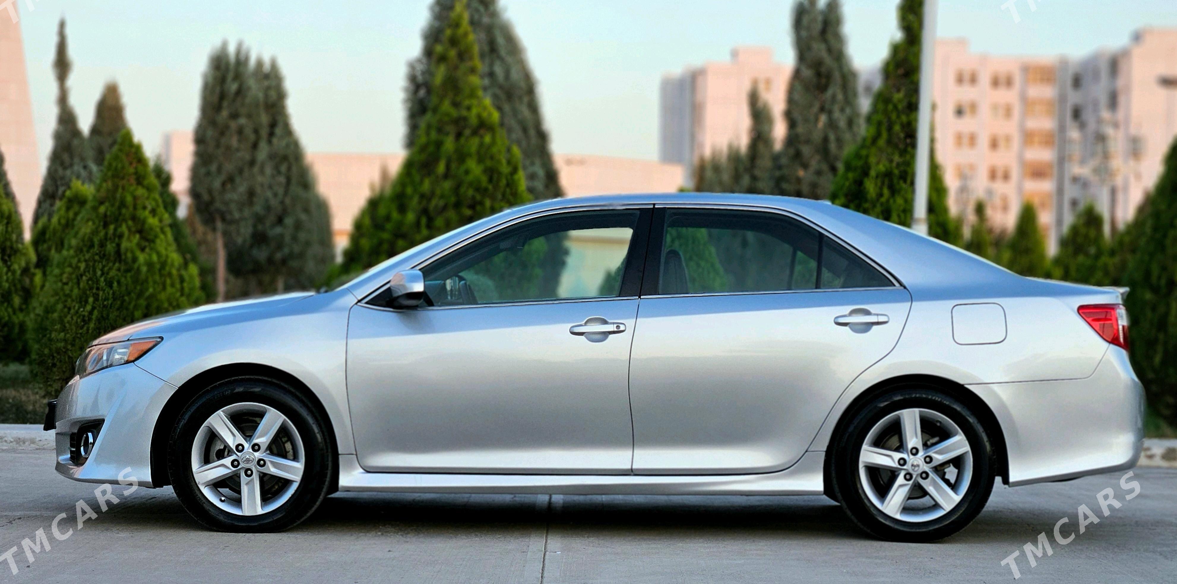 Toyota Camry 2012 - 209 000 TMT - Дашогуз - img 8
