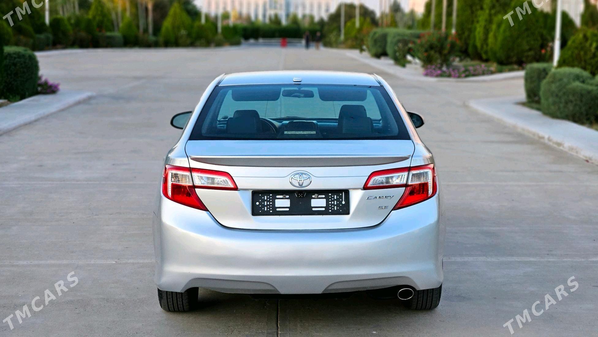 Toyota Camry 2012 - 209 000 TMT - Дашогуз - img 4