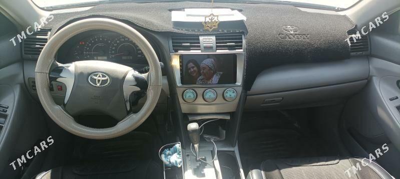 Toyota Camry 2010 - 145 000 TMT - Мары - img 6