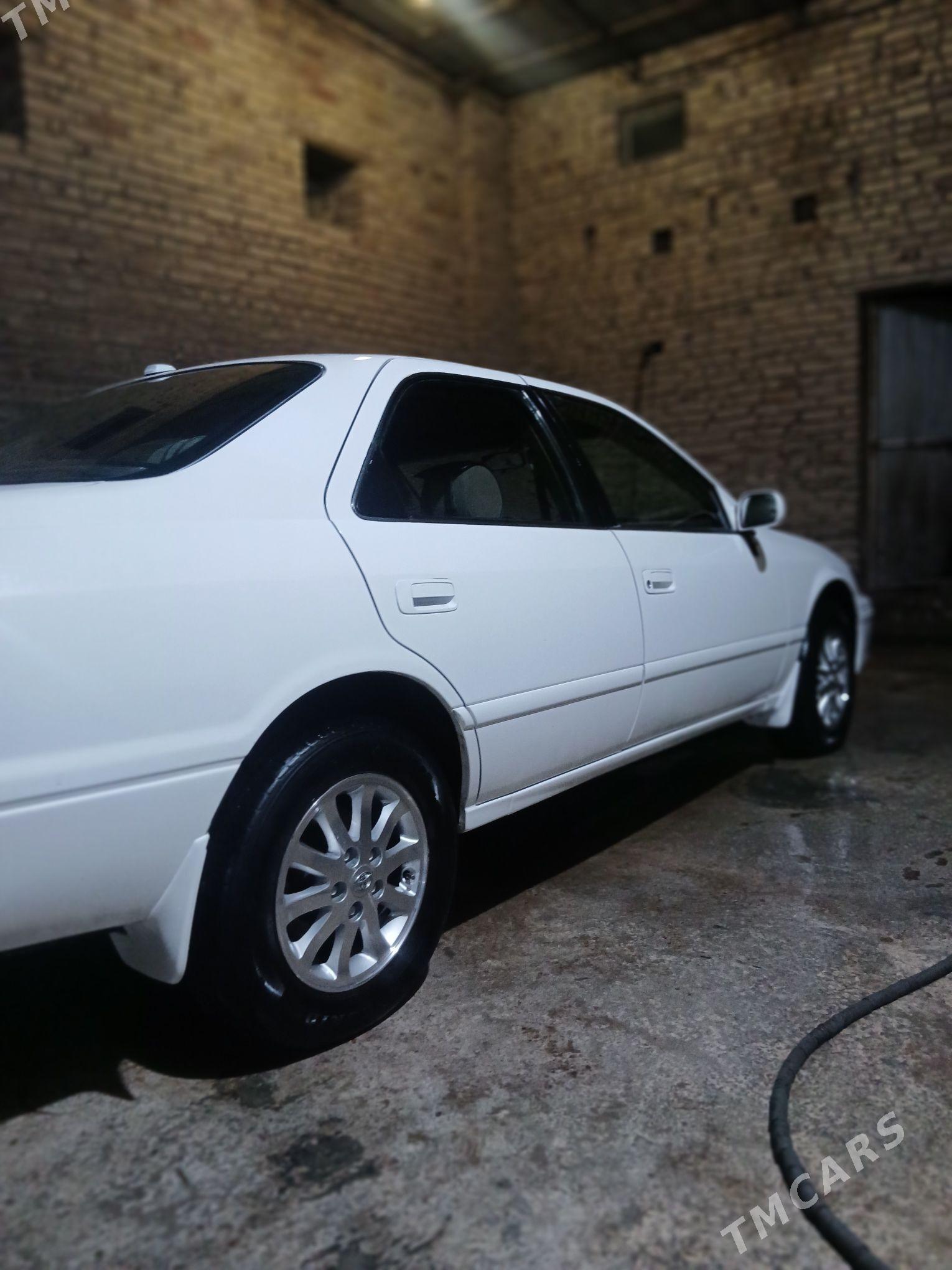 Toyota Camry 1999 - 155 000 TMT - Саят - img 3