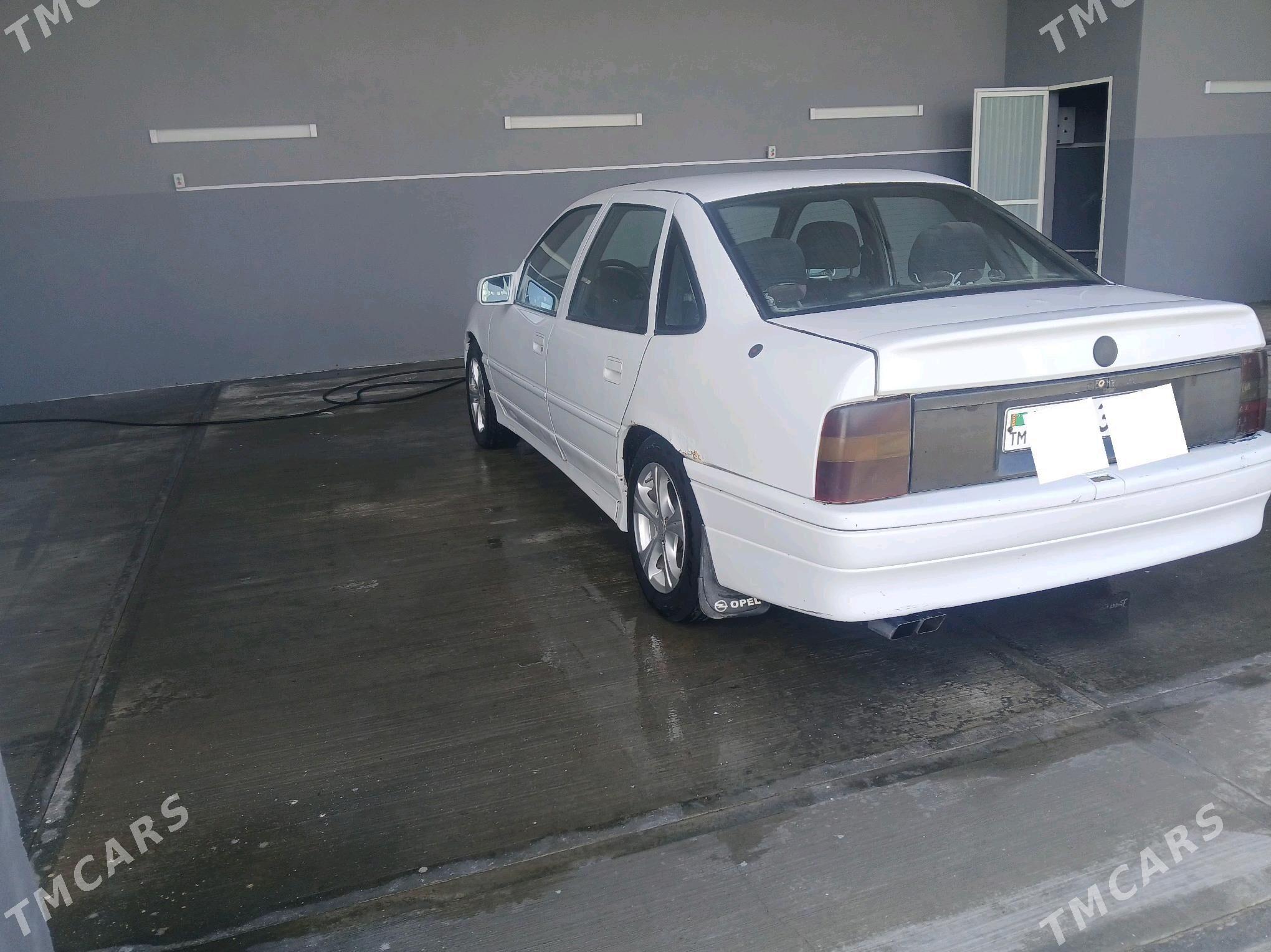 Opel Vectra 1993 - 26 000 TMT - Теджен - img 4