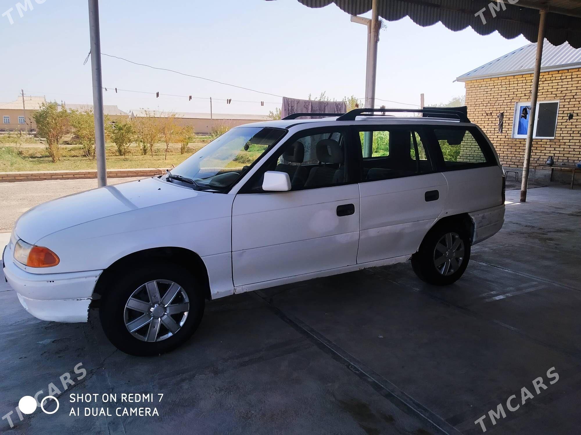 Opel Astra 1993 - 30 000 TMT - Baýramaly - img 3
