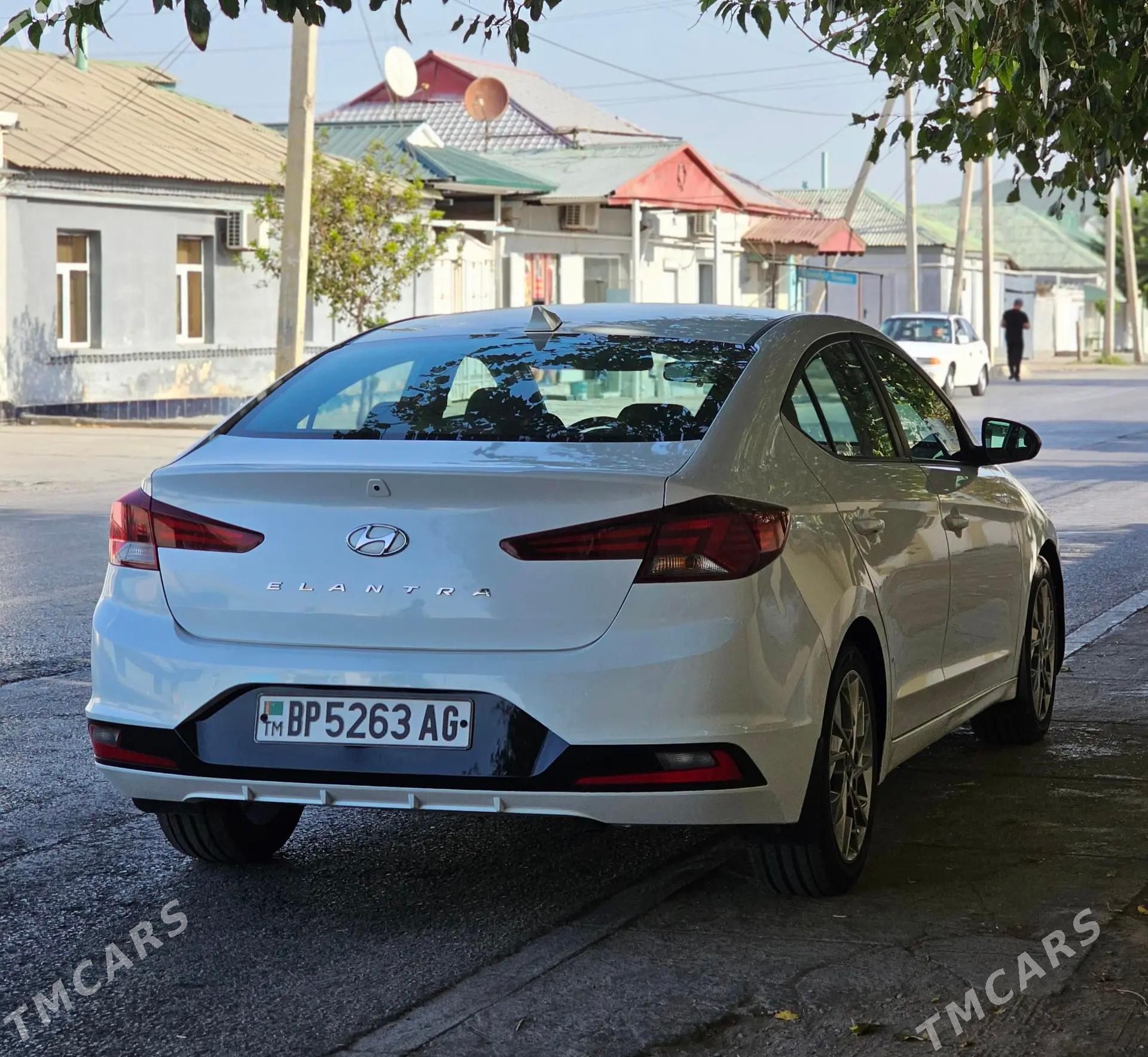 Hyundai Elantra 2020 - 195 000 TMT - Хитровка - img 2