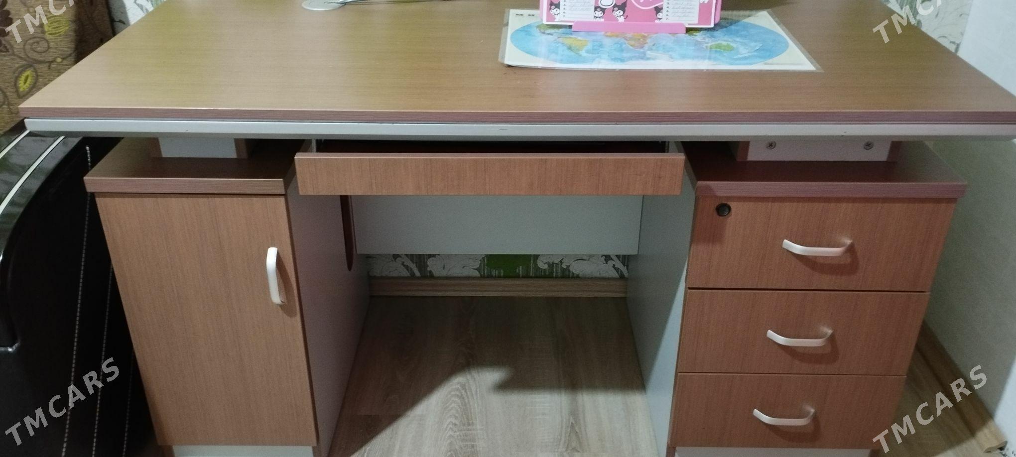 стол - Türkmenabat - img 4