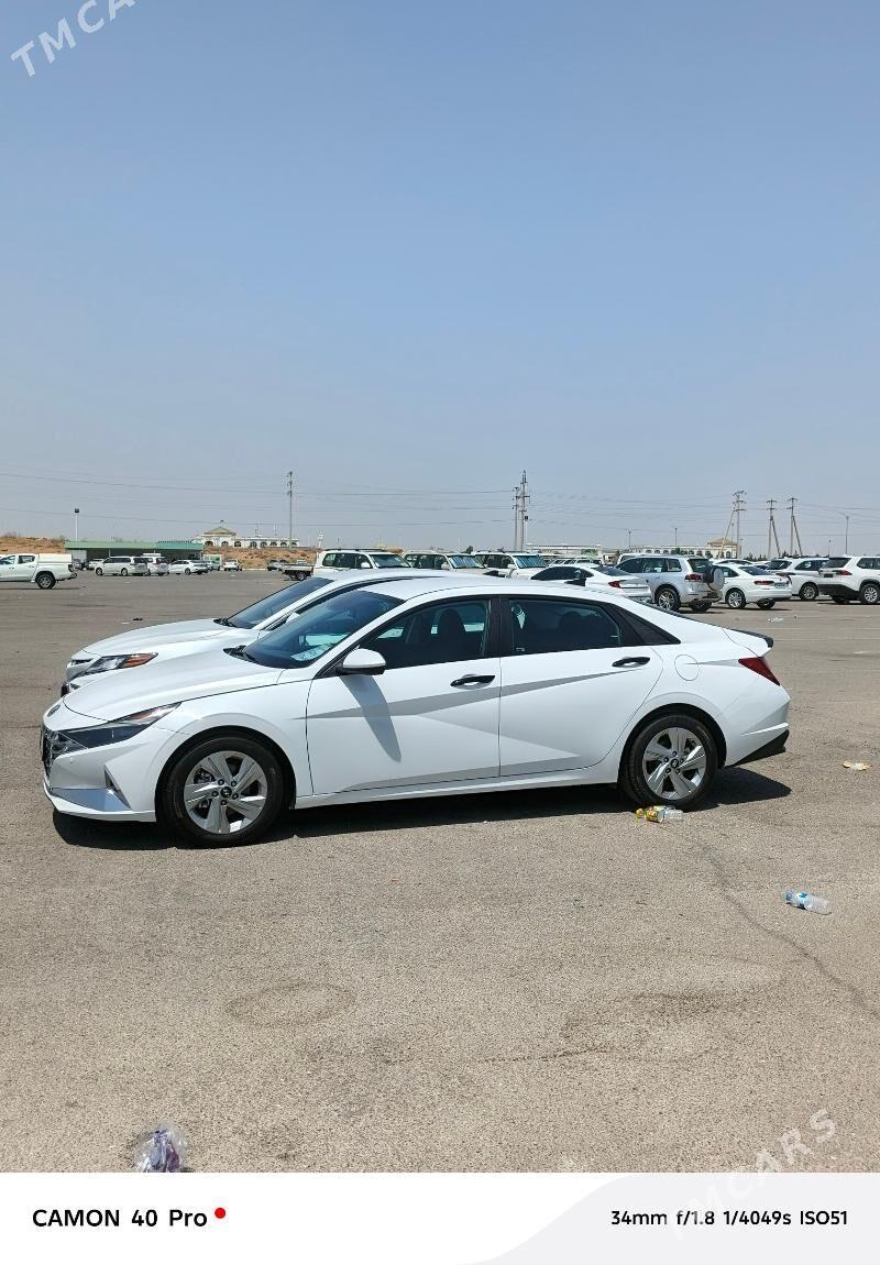 Hyundai Elantra 2021 - 13 500 TMT - Бедев - img 4