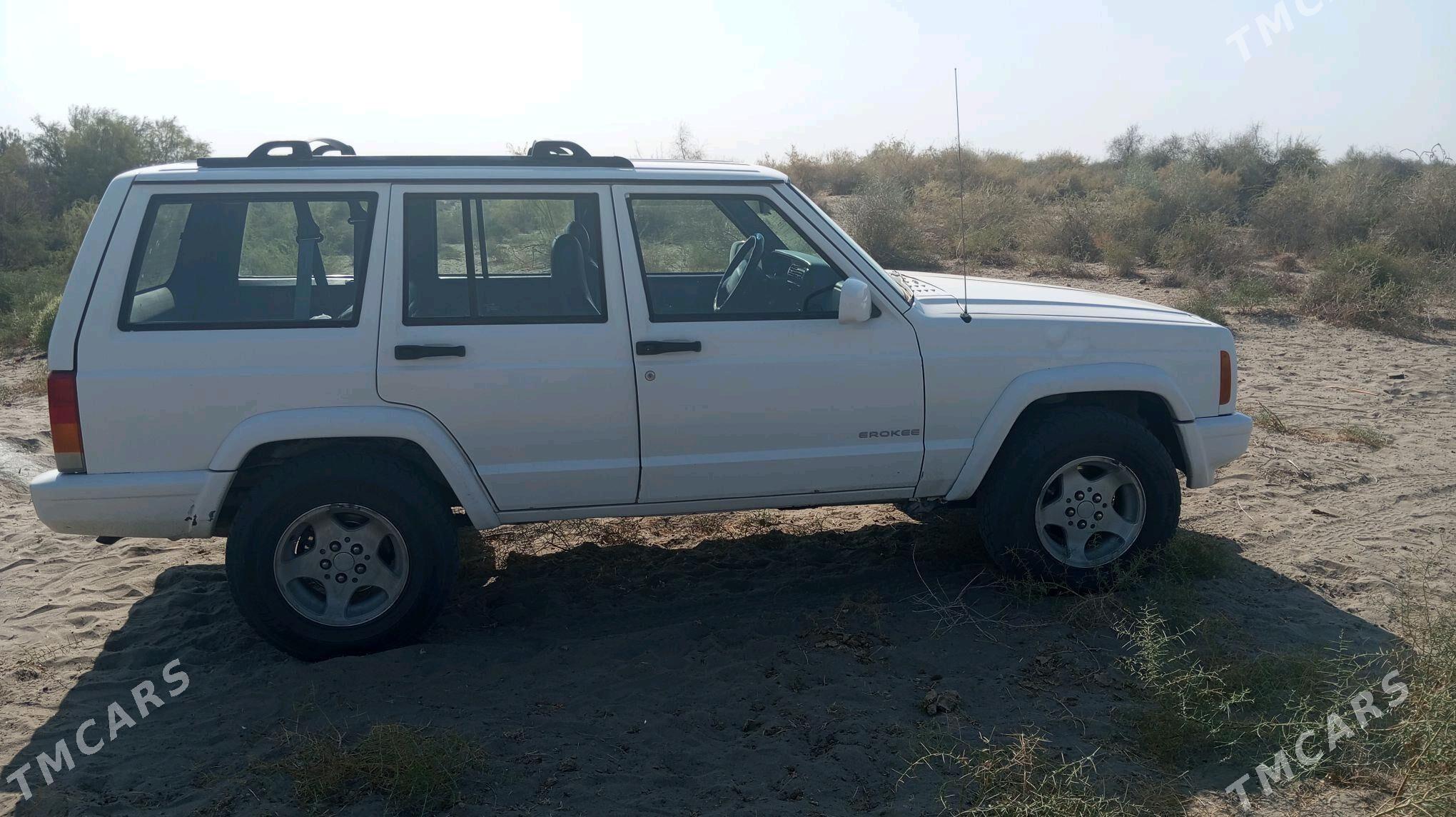Jeep Cherokee 2000 - 70 000 TMT - Türkmenabat - img 5