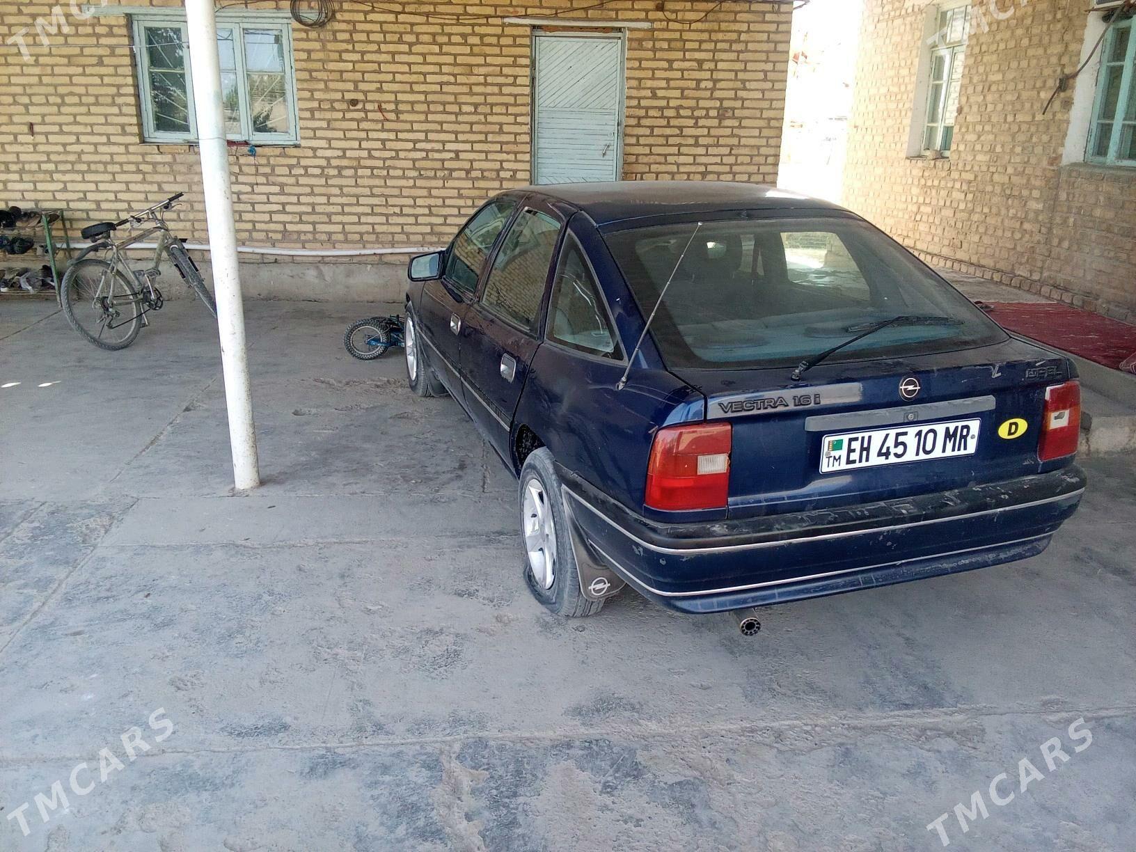 Opel Vectra 1993 - 32 000 TMT - Байрамали - img 7