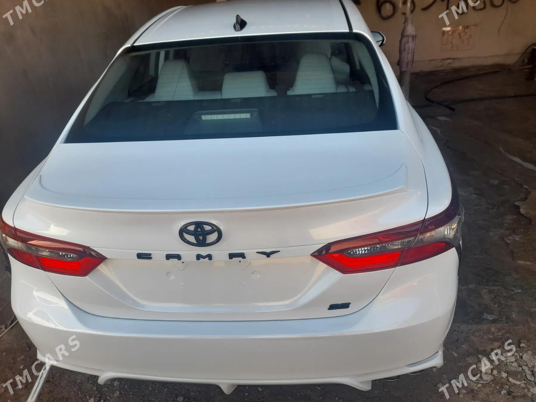 Toyota Camry 2022 - 319 000 TMT - Babadaýhan - img 2