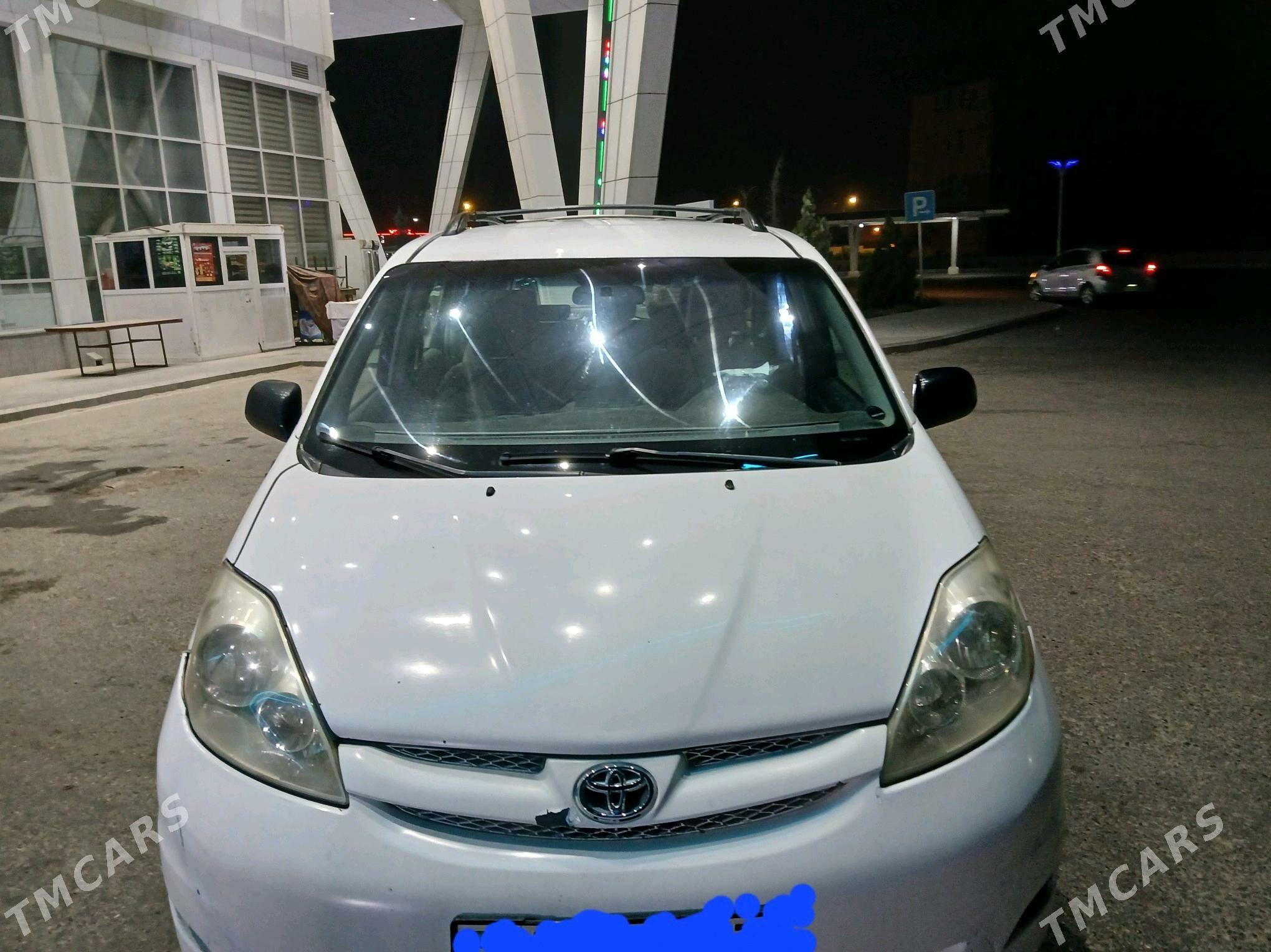 Toyota Sienna 2008 - 190 000 TMT - Daşoguz - img 2