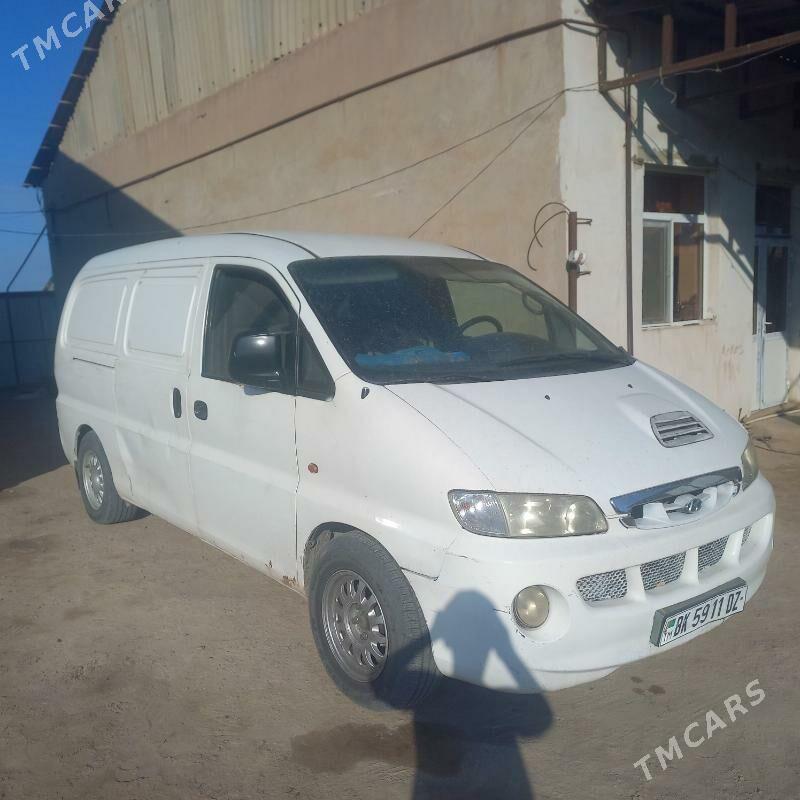 Hyundai H-1 2004 - 85 000 TMT - Дашогуз - img 3