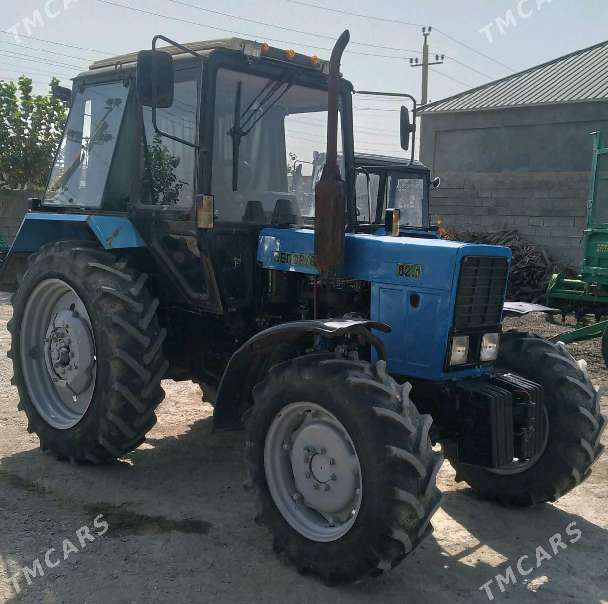 MTZ 82 2014 - 420 000 TMT - Анев - img 1