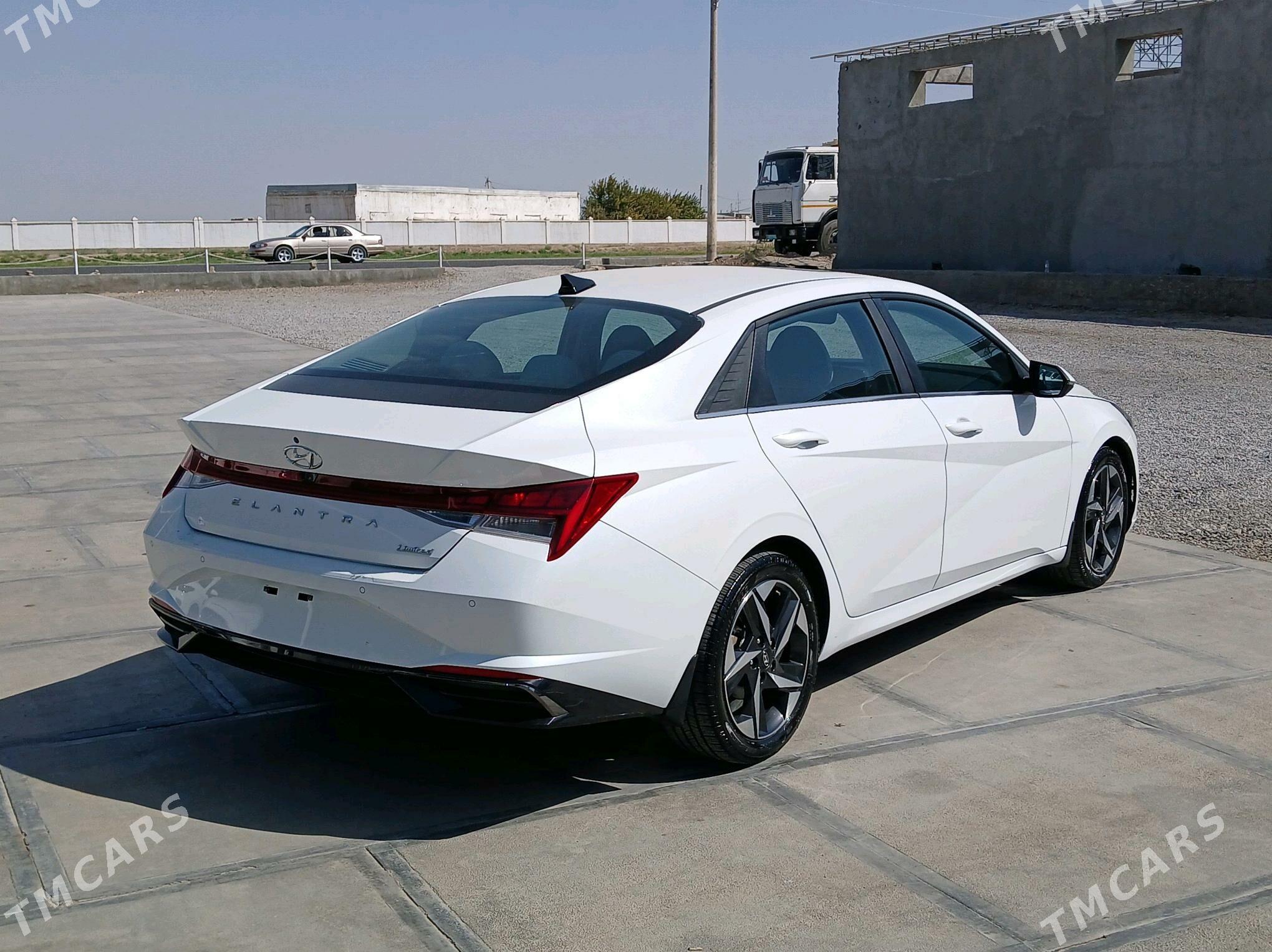 Hyundai Elantra 2022 - 265 000 TMT - Мары - img 2
