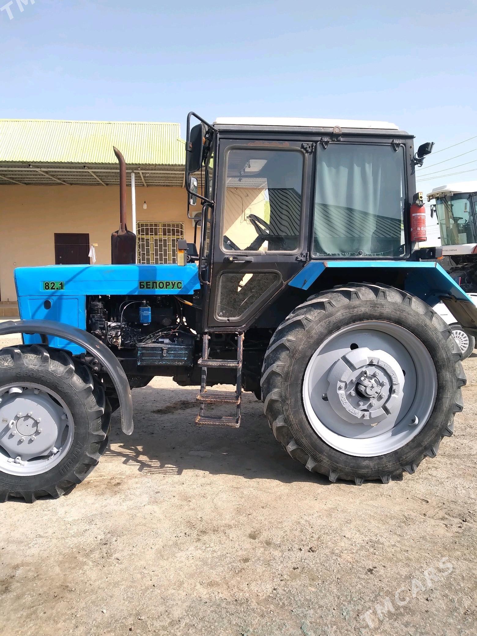 MTZ 82 2014 - 420 000 TMT - Анев - img 5