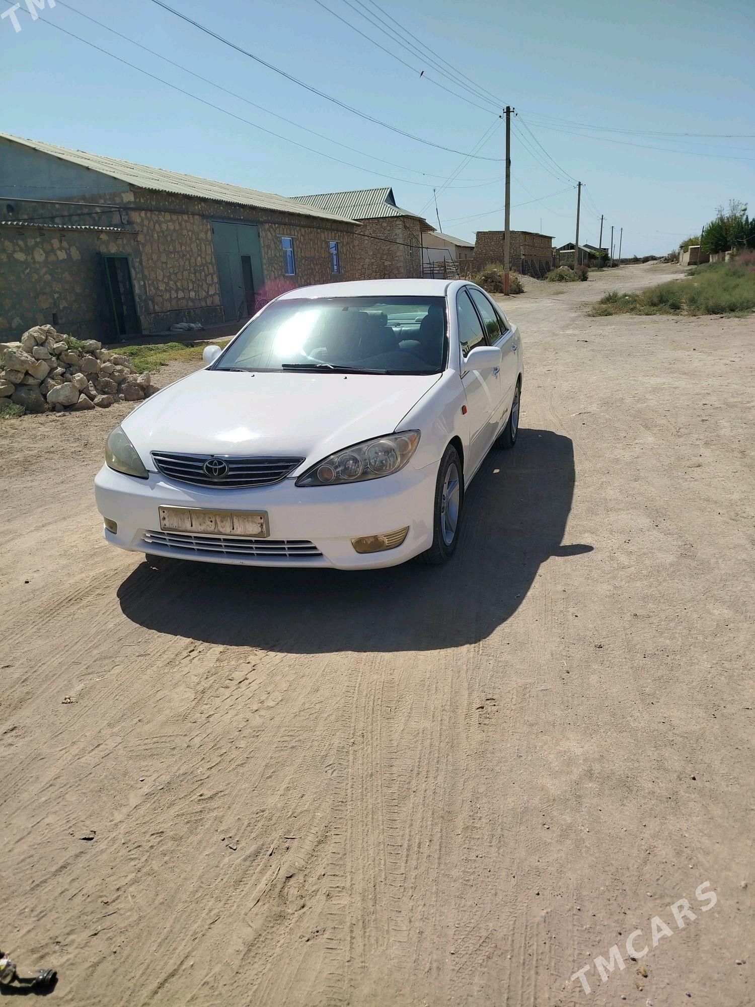 Toyota Camry 2004 - 155 000 TMT - Достлук - img 6