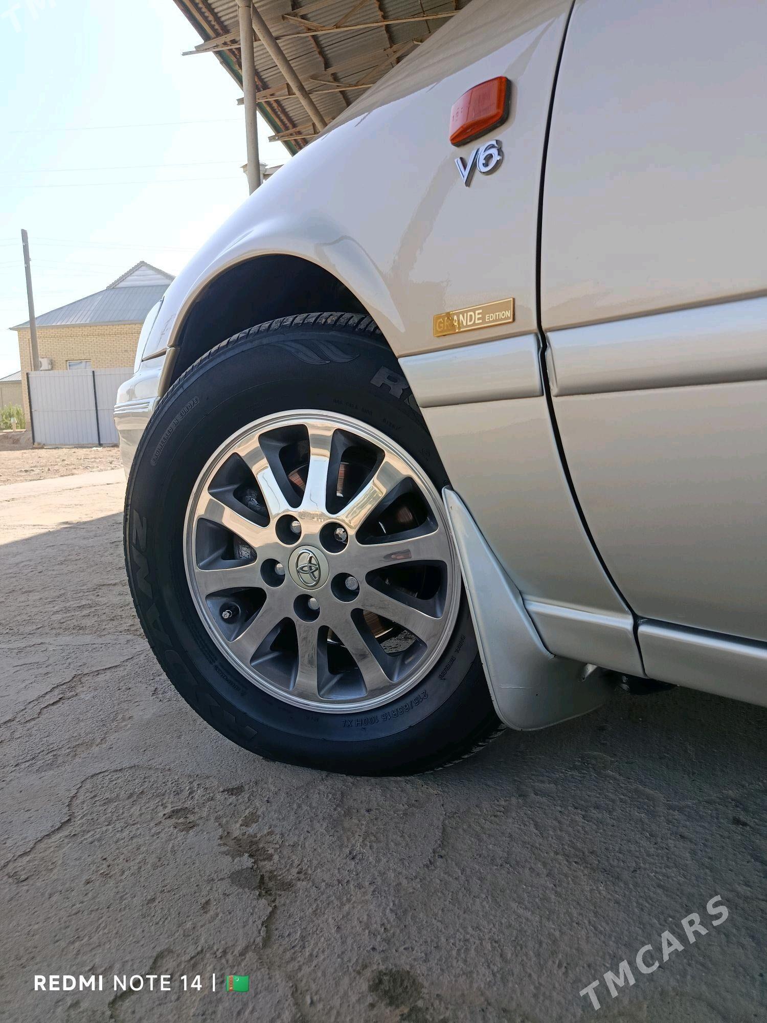 Toyota Camry 2000 - 180 000 TMT - Векильбазар - img 5