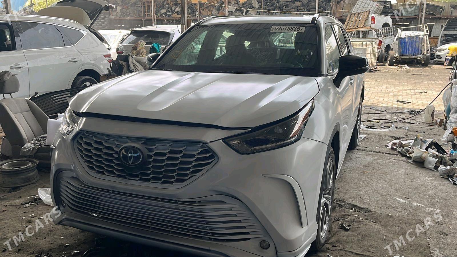 Toyota Highlander 2021 - 400 000 TMT - Мары - img 10