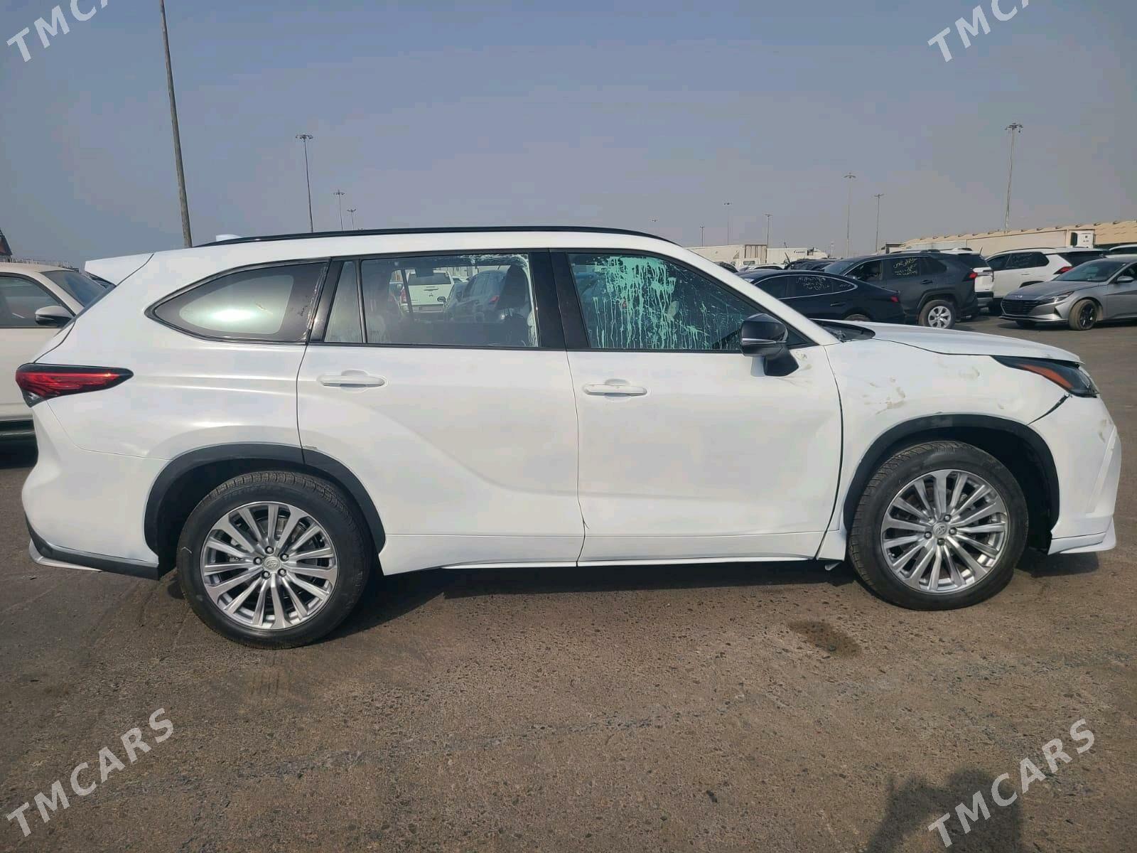 Toyota Highlander 2021 - 400 000 TMT - Мары - img 8