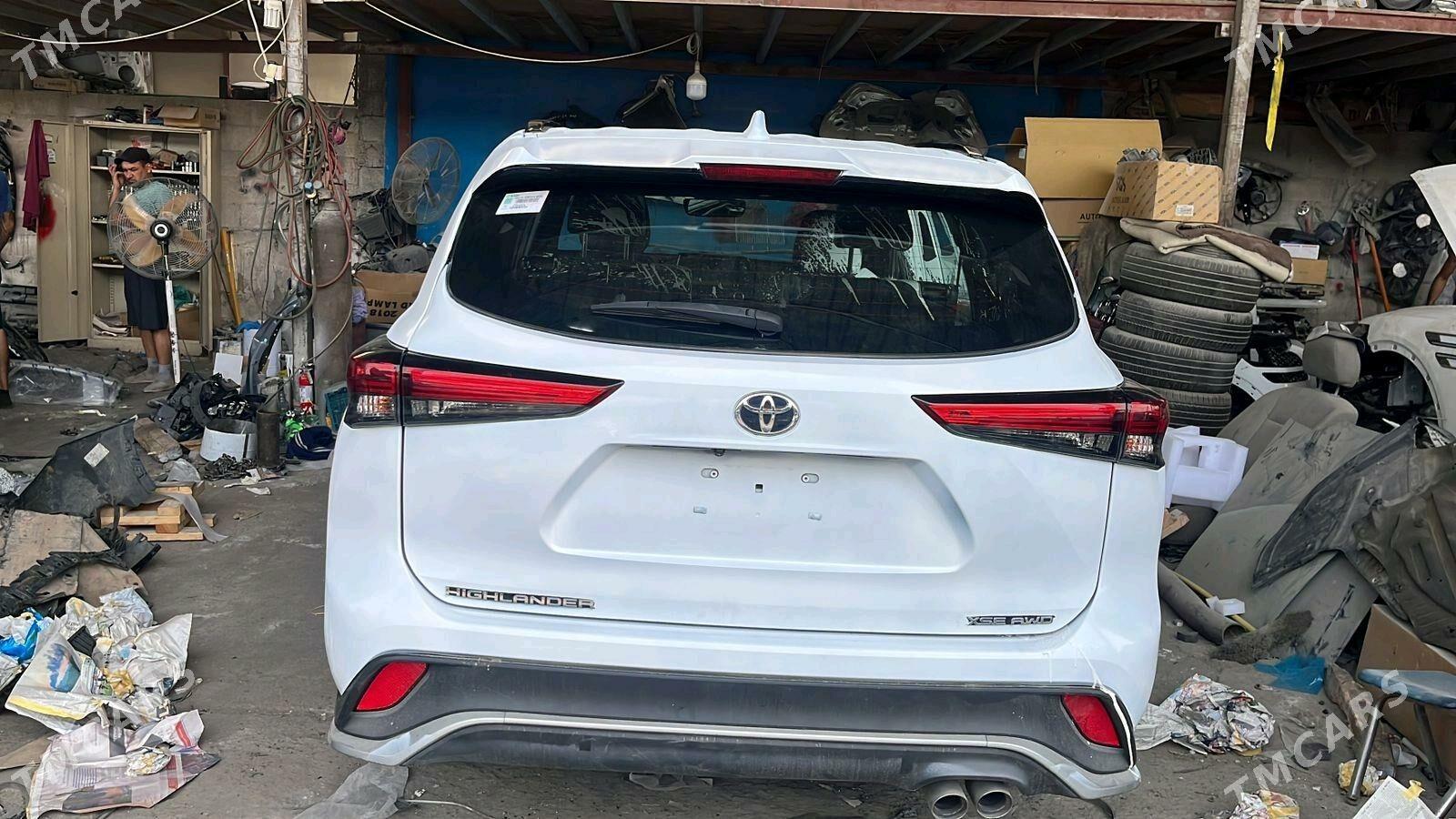 Toyota Highlander 2021 - 400 000 TMT - Мары - img 2