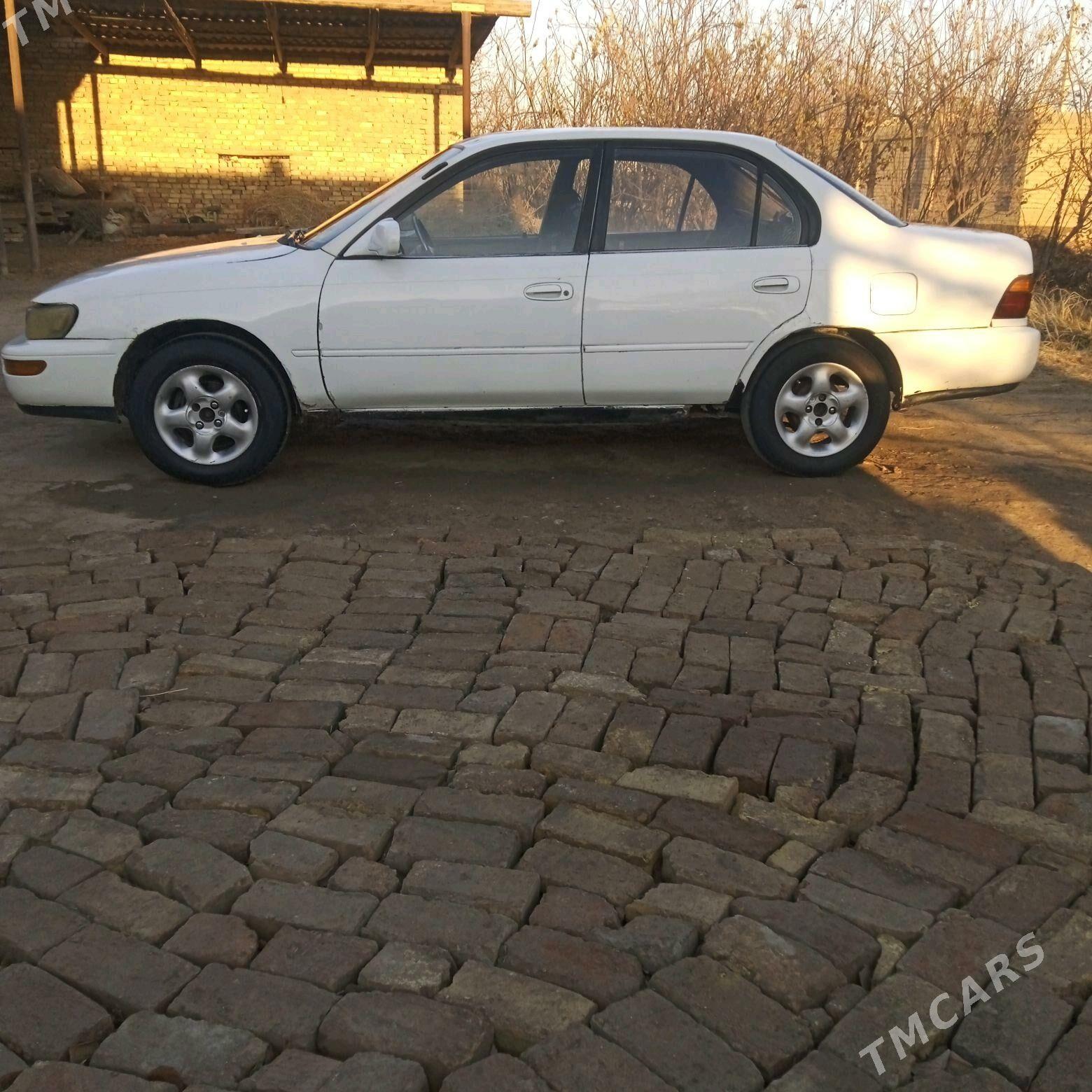 Toyota Corolla 1993 - 55 000 TMT - Мары - img 4