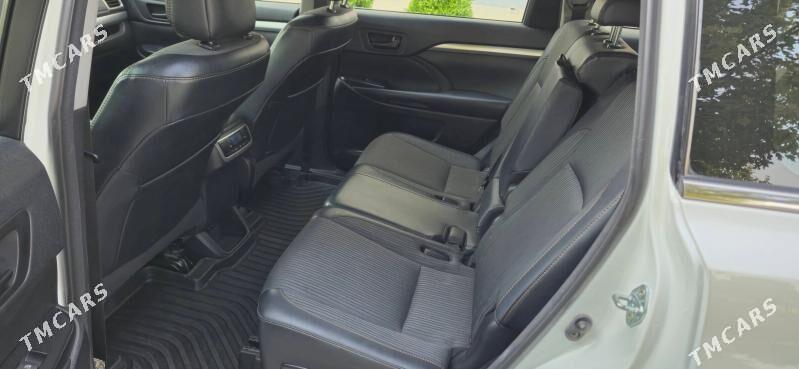 Toyota Highlander 2018 - 430 000 TMT - Ашхабад - img 3