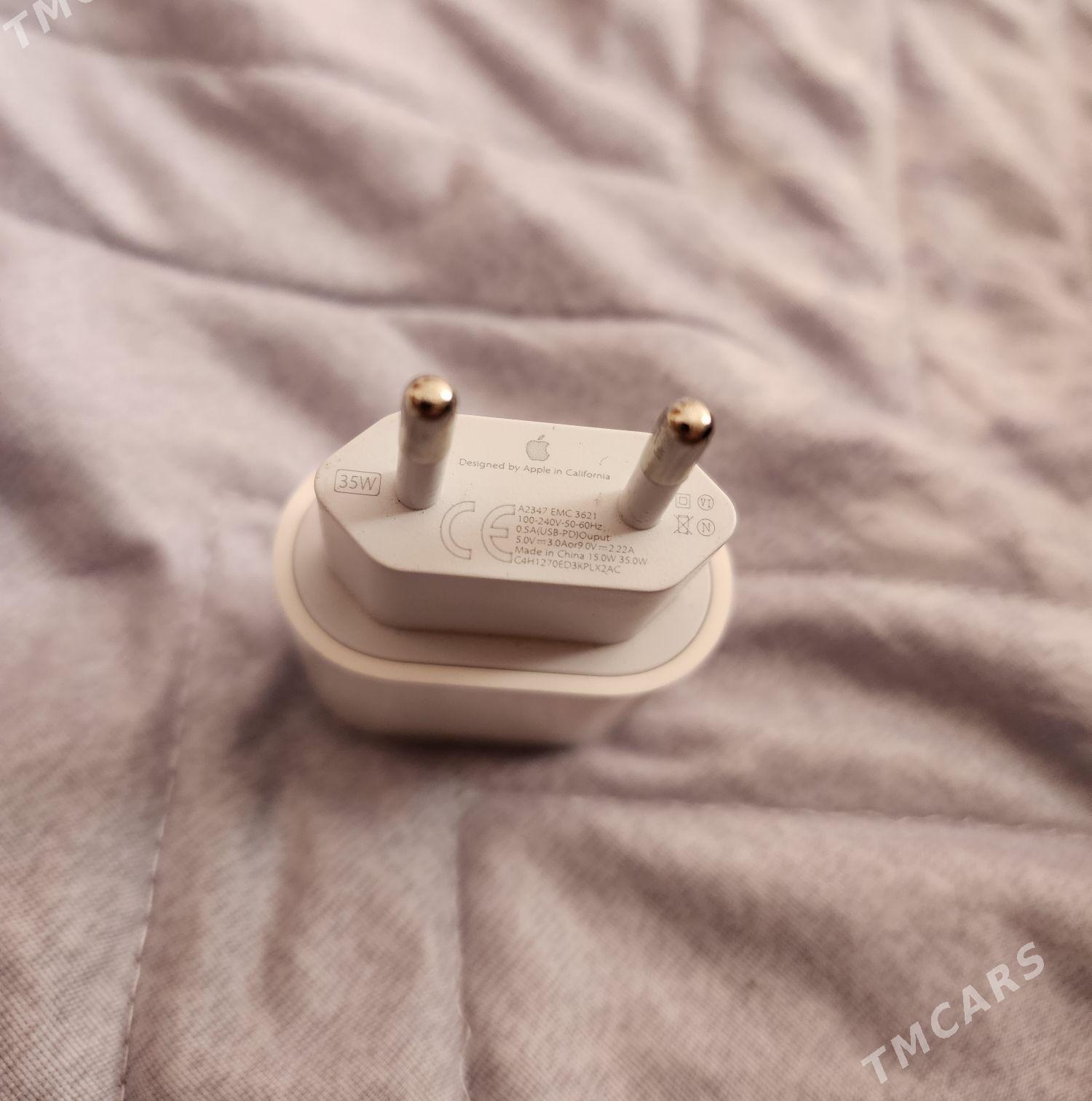 Iphone Adapter - Moskowskiý köç. (10 ýyl abadançylyk şaýoly) - img 2