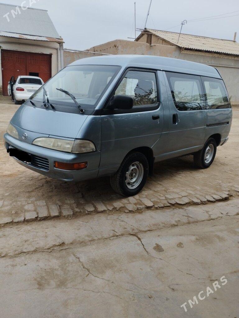 Toyota Town Ace 1994 - 45 000 TMT - Köneürgenç - img 4