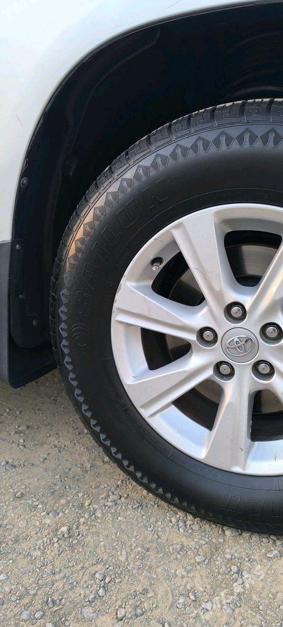 Toyota Highlander 2012 - 390 000 TMT - Анев - img 3