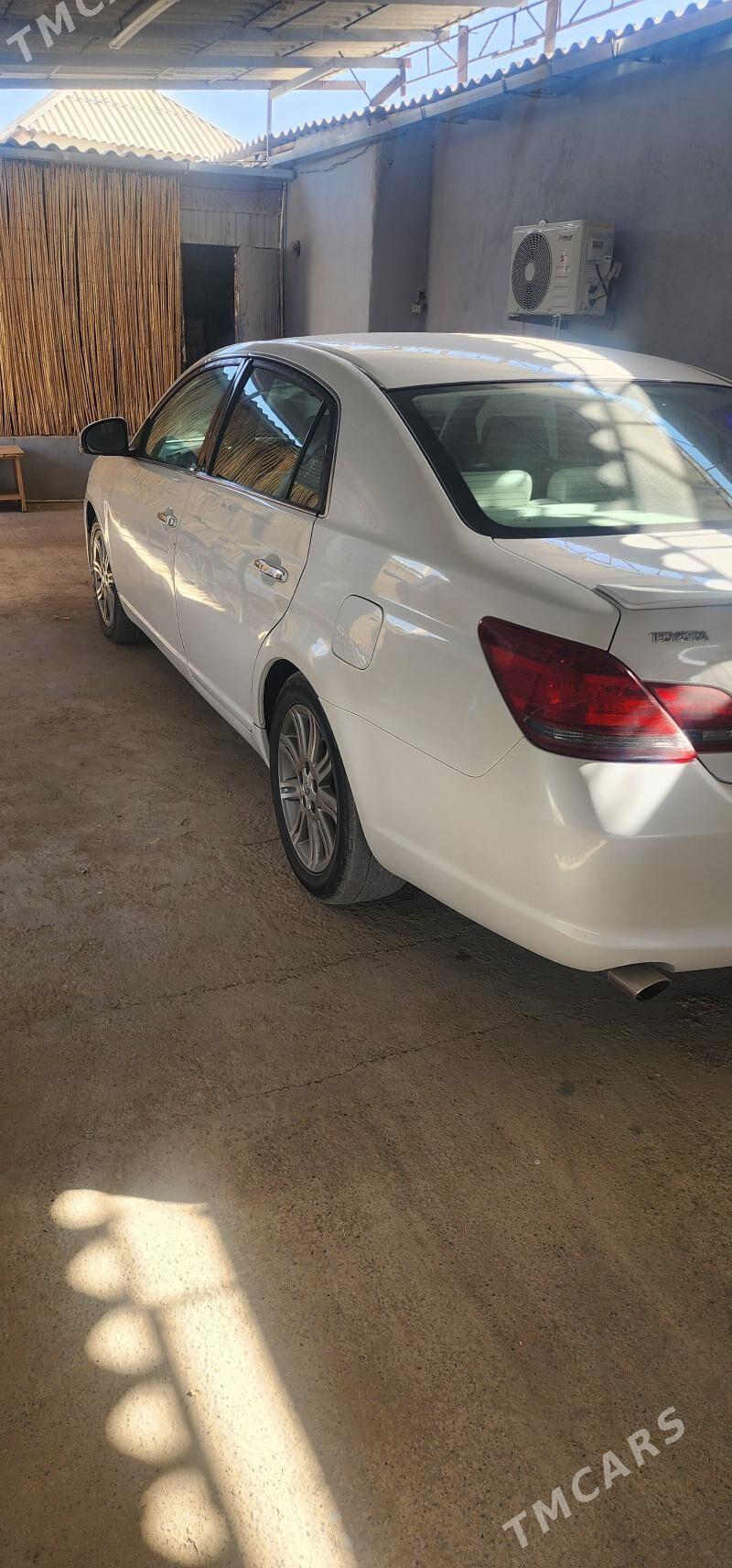 Toyota Avalon 2009 - 200 000 TMT - Теджен - img 2
