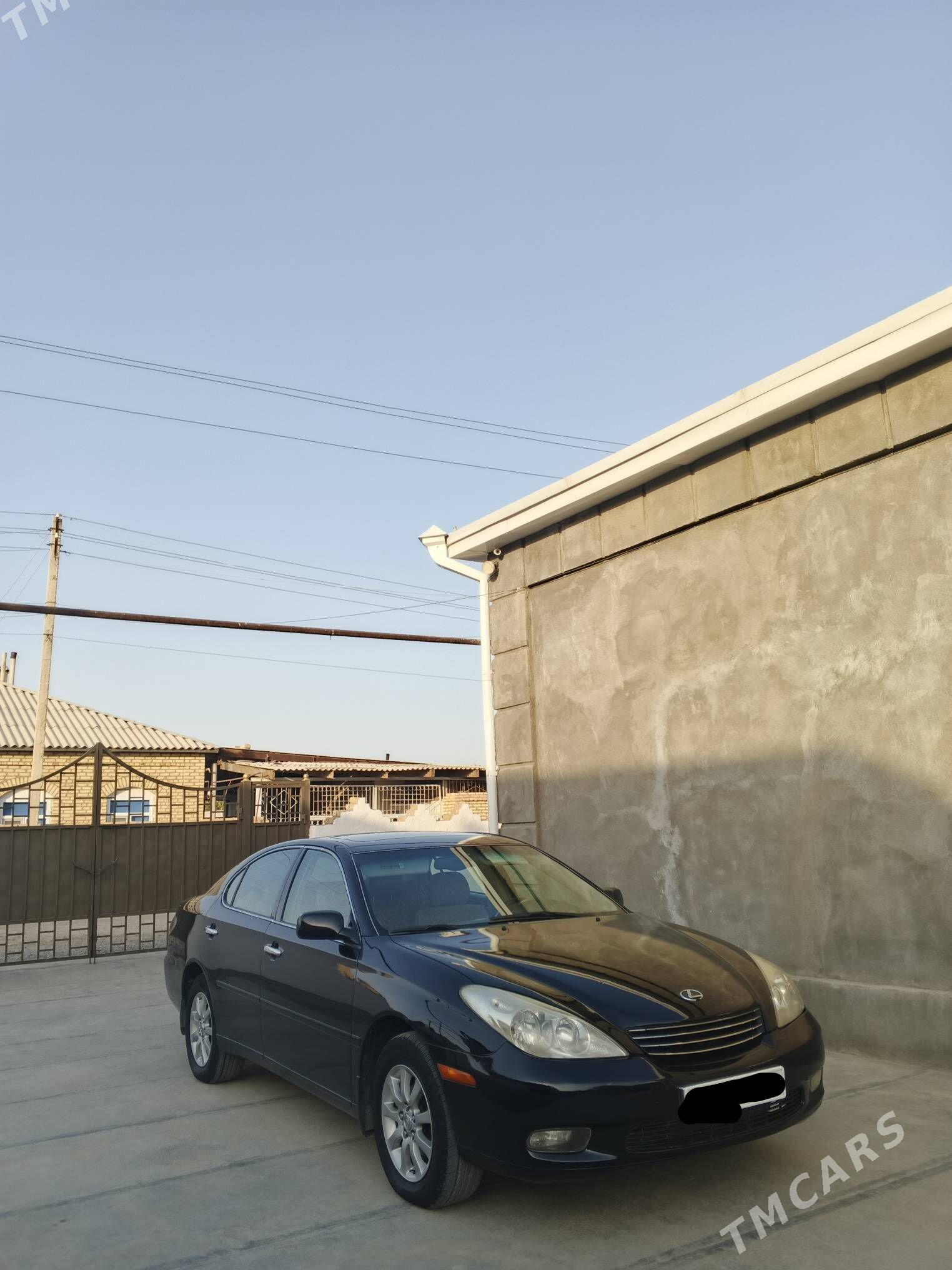 Lexus ES 300 2003 - 162 000 TMT - Мары - img 5