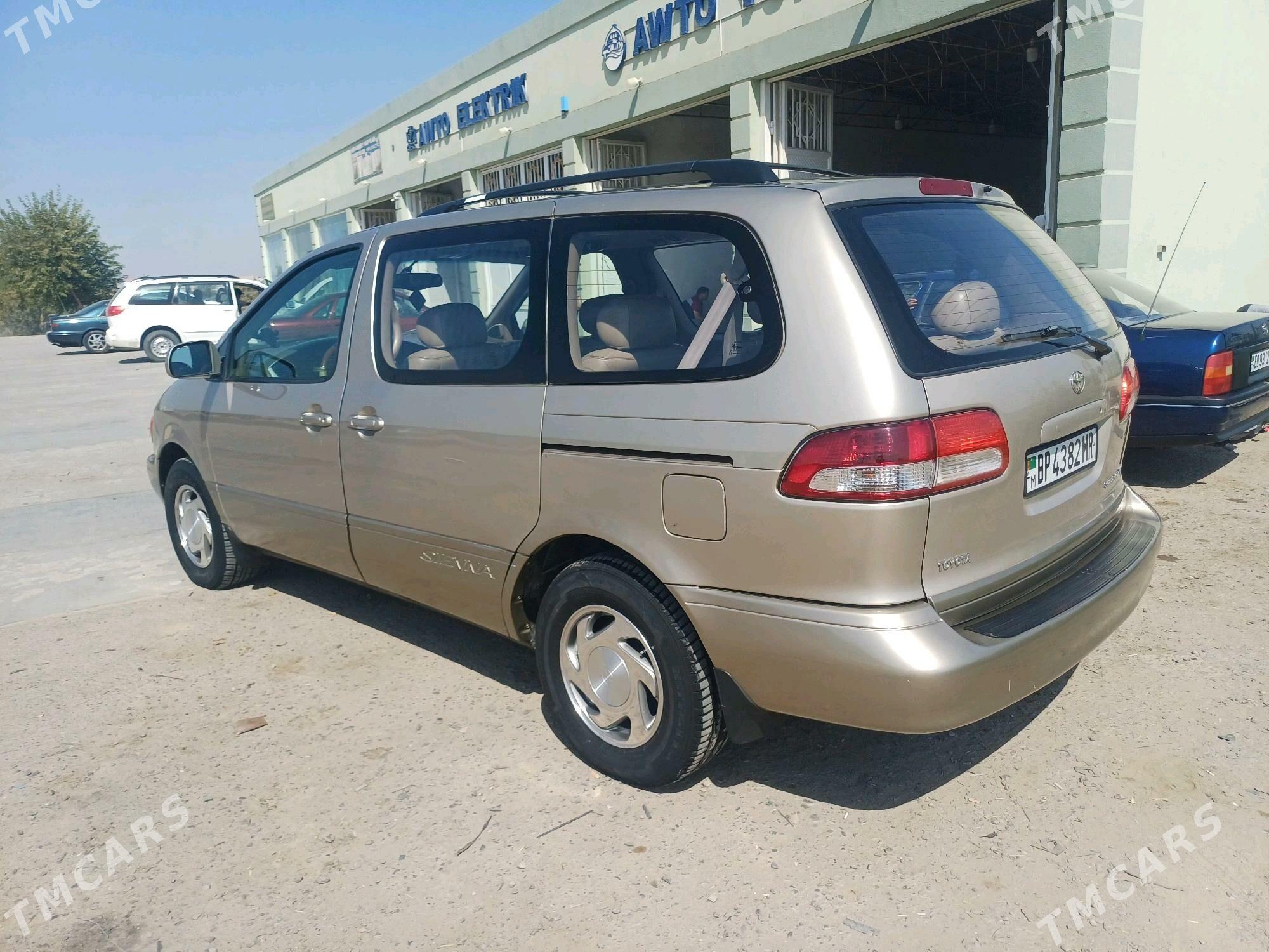 Toyota Sienna 2002 - 170 000 TMT - Mary - img 5